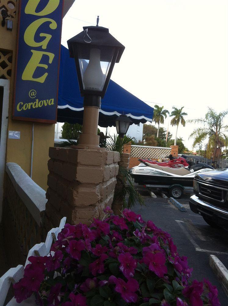 The Bridge At Cordova Boutique Hotel And Hostel Fort Lauderdale Exterior foto